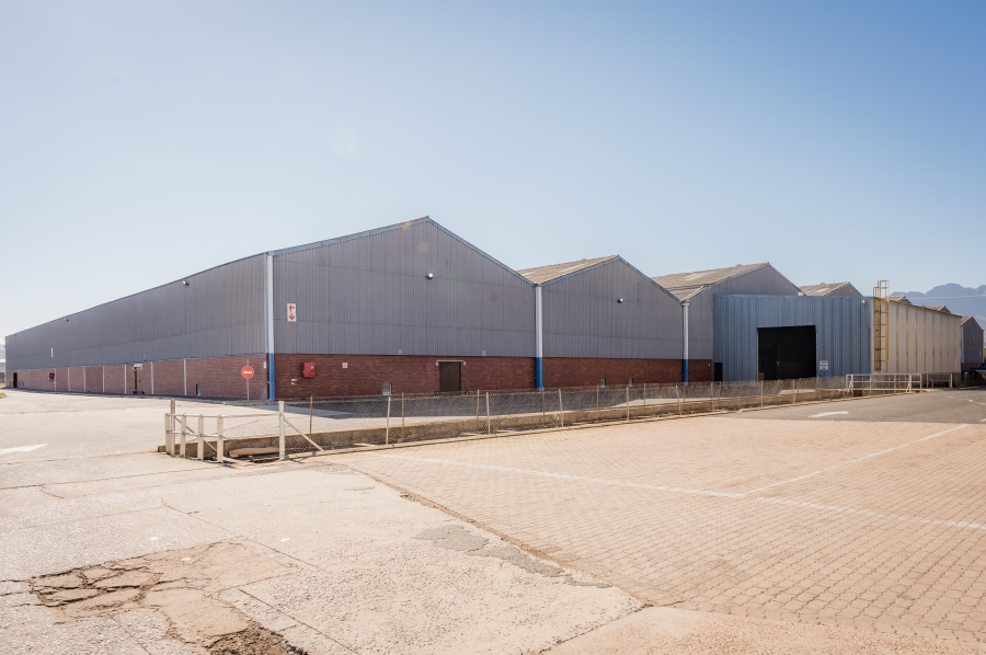 To Let Commercial Property for Rent in Dal Josafat Western Cape